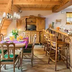 דירה Rent Like - Stroma 32a *