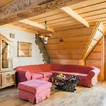 Rent Like - Stroma 32a