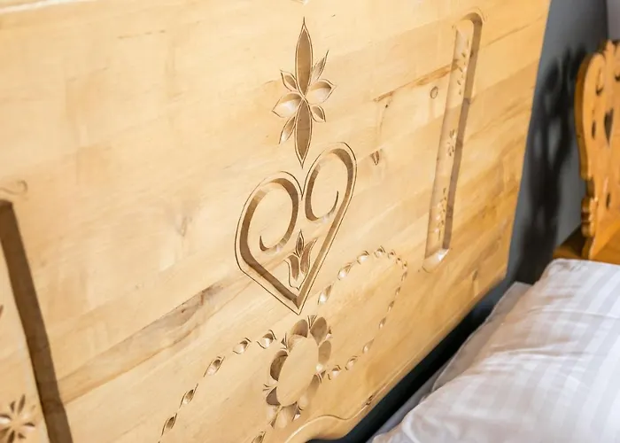 شقة Rent Like - Stroma 32a *