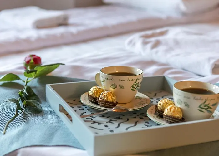 شقة Rent Like - Stroma 32a *